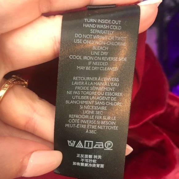 ANTHROPOLOGIE Raspberry Montie Velvet Mini Skirt Size 6 NEW - Picture 9 of 11